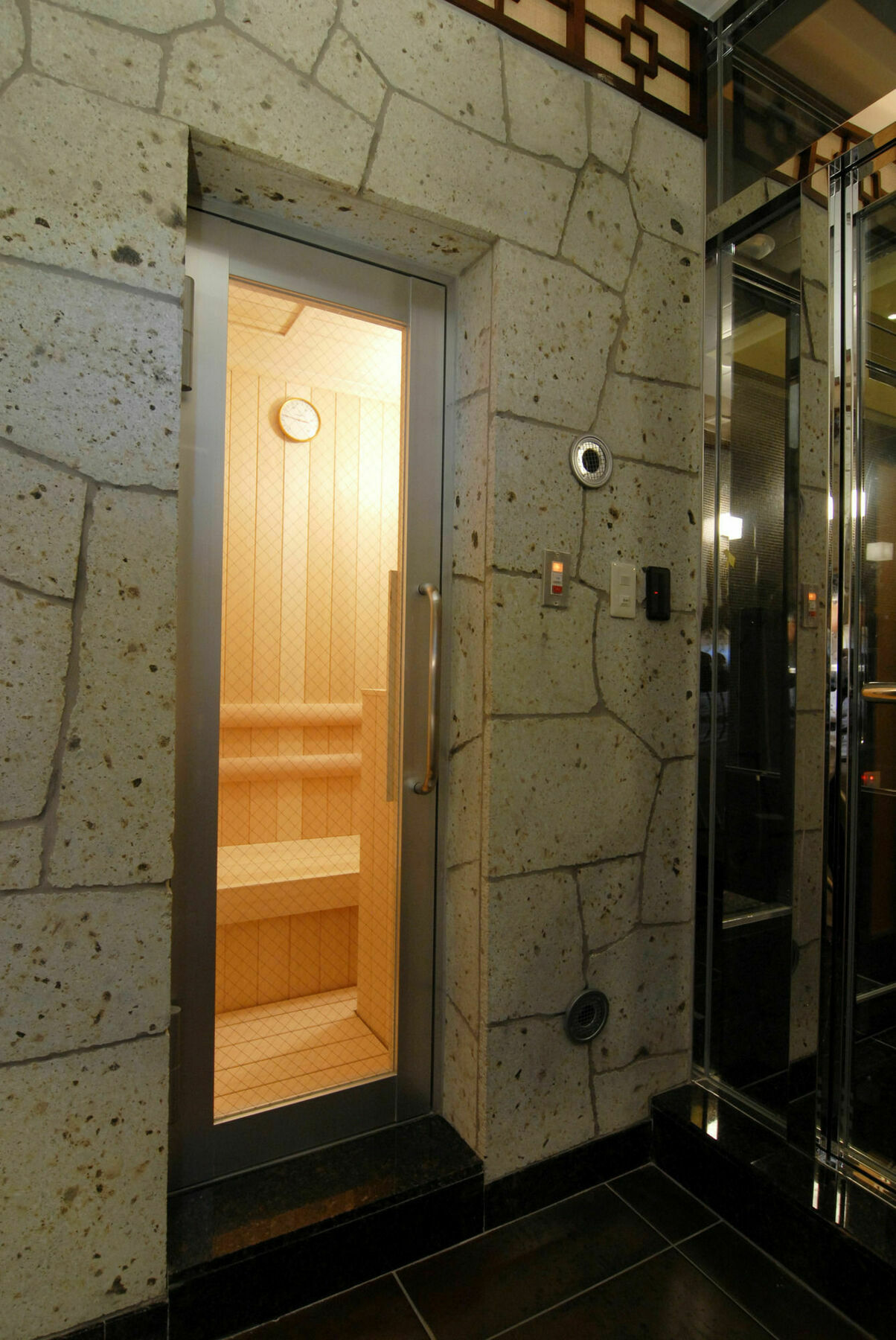 Hotel & Spa J-Mex Shinjuku Kabukicho (Adults Only) Tóquio Exterior foto